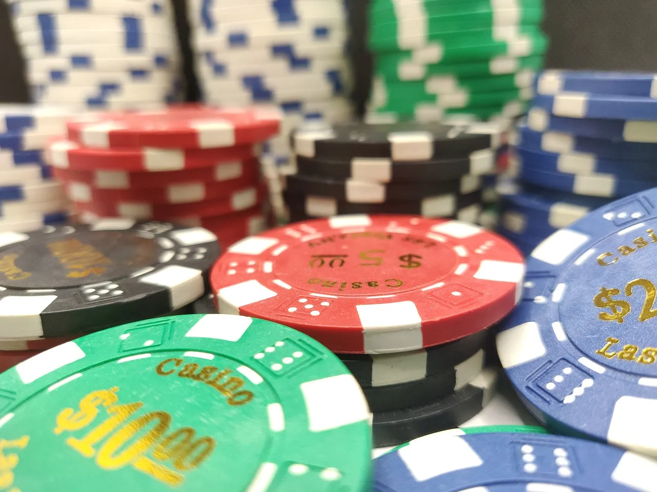 Piattaforma casinò non aams con interfaccia moderna e colorata